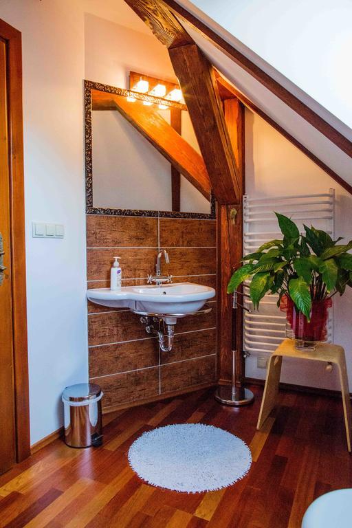 Willa Nad Popradem Bed & Breakfast Piwniczna-Zdroj Eksteriør bilde