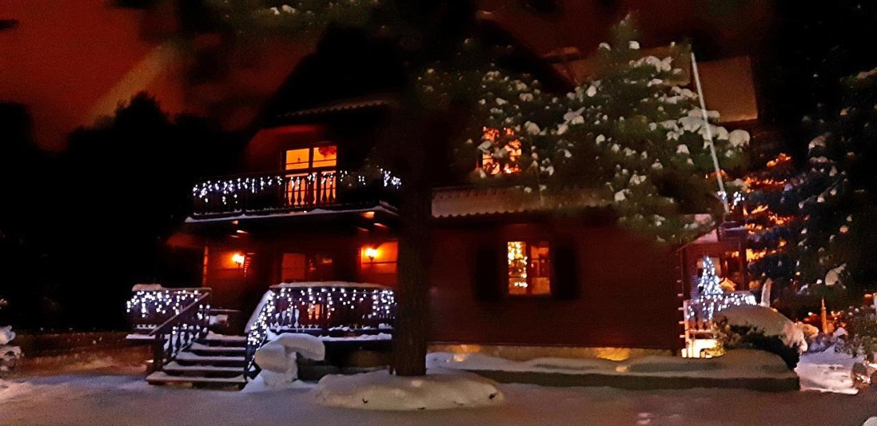 Willa Nad Popradem Bed & Breakfast Piwniczna-Zdroj Eksteriør bilde